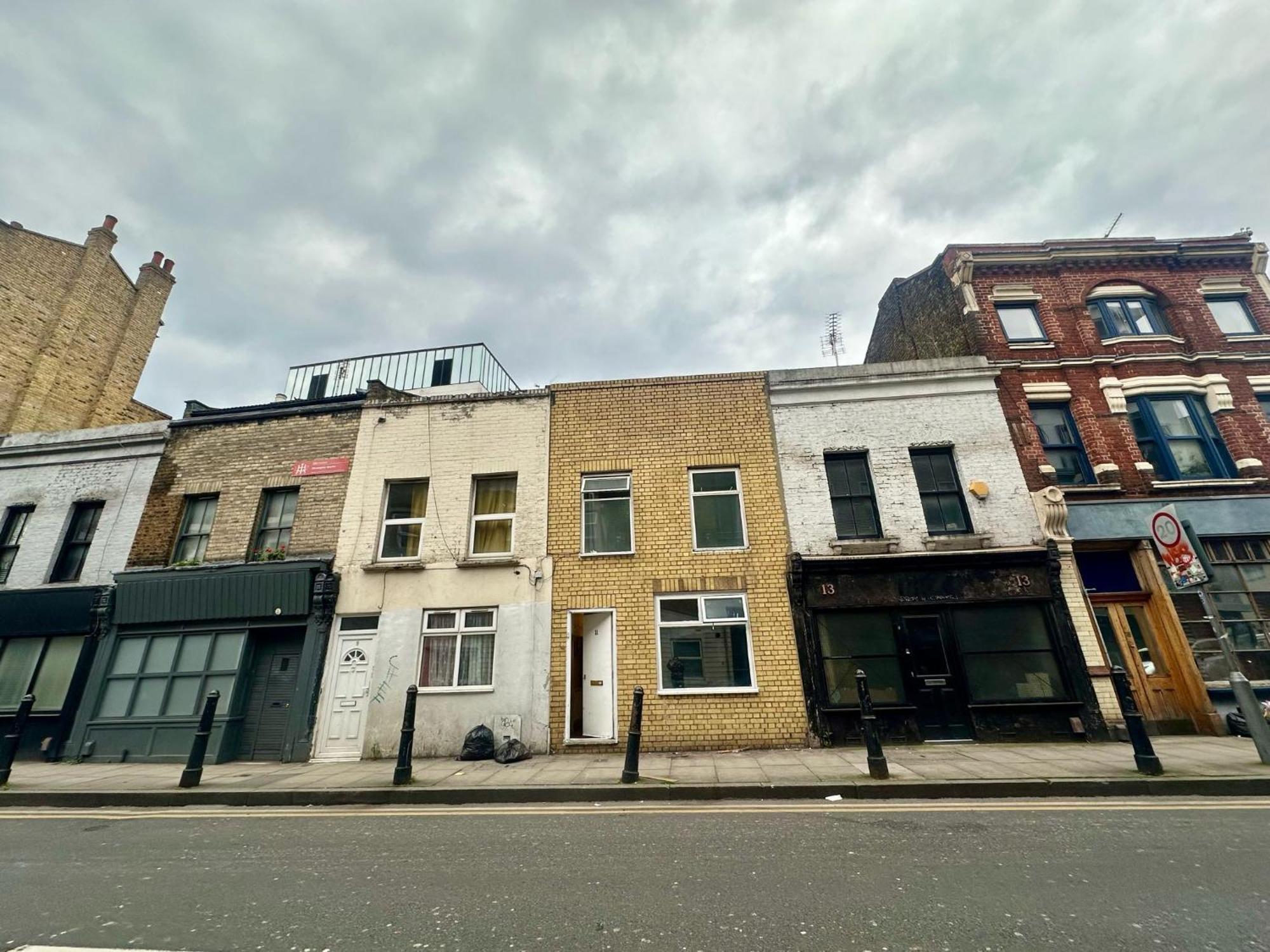 Bethnal R3 Guest house London